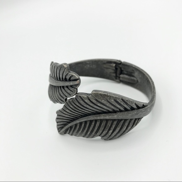 Vintage Feather Cuff Bracelet Statement Silver Pewter Toned - Picture 5 of 9